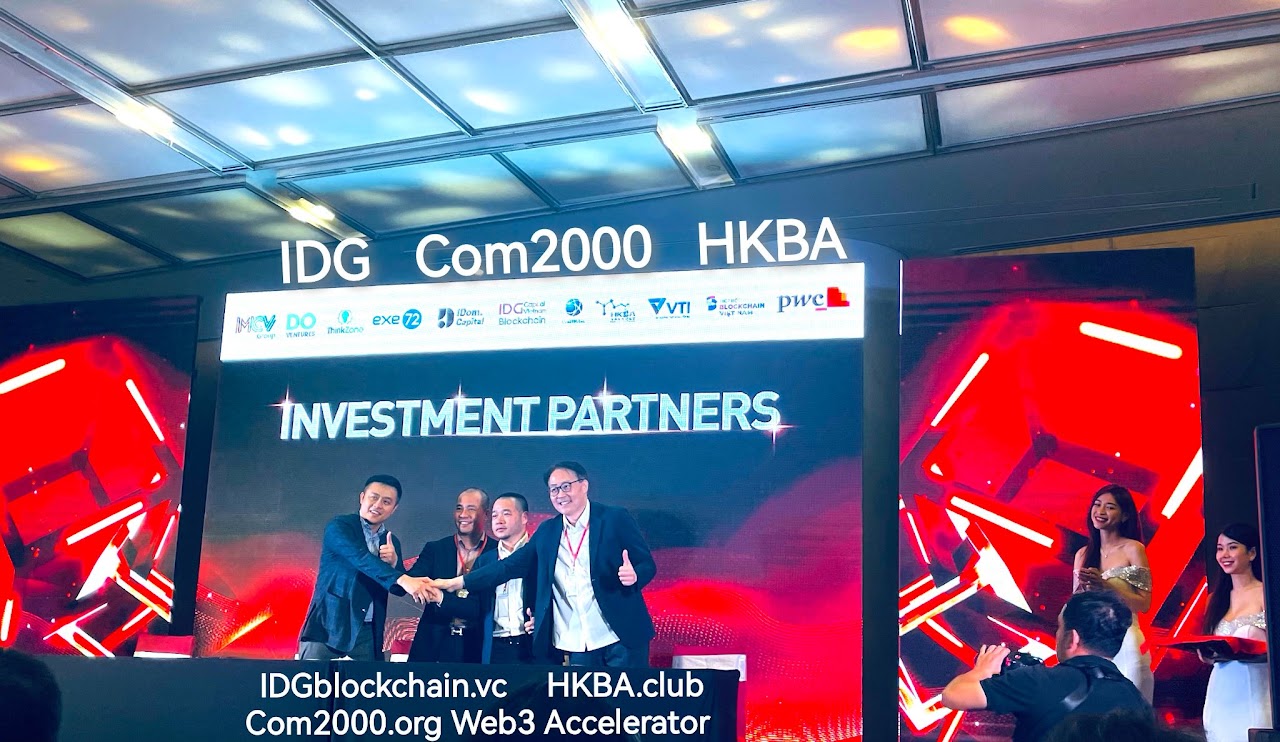 IDG Capital Vietnam × Com2000 HKBA — MOU signing ceremony